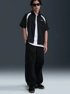 Nike SB Dri-Fit Woven Short-sleeve Bowler Shirt M